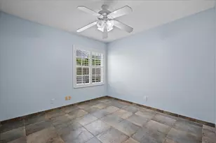 11 Dorchester Cir, Palm Beach Gardens, FL 33418 - Photo 15