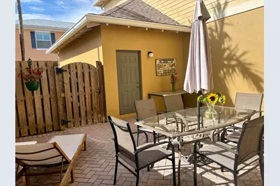 188 W Thatch Palm Circle, Jupiter, FL 33458 - Photo 5