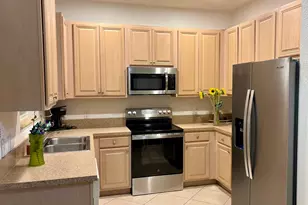 188 W Thatch Palm Cir, Jupiter, FL 33458 - Photo 3
