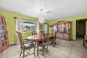 2695 Hayden Dr, Palm Springs, FL 33461 - Photo 9