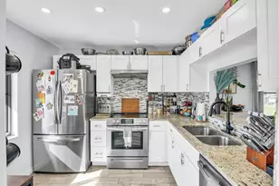 5347 Tennis Ln, Delray Beach, FL 33484 - Photo 11