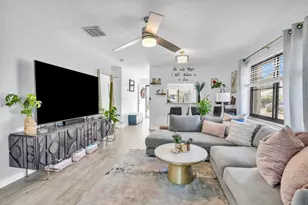 5347 Tennis Ln, Delray Beach, FL 33484 - Photo 9