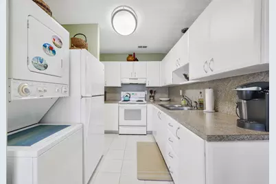 13757 Flora Place #E, Delray Beach, FL 33484 - Photo 13