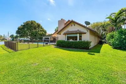 7619 Marbella Terrace, Boca Raton, FL 33433 - Photo 47