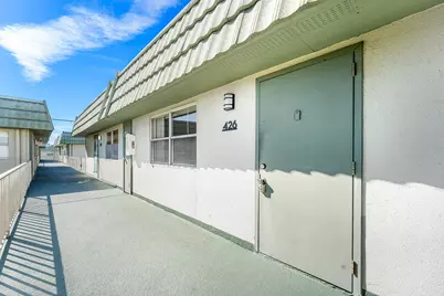 426 Flanders I, Delray Beach, FL 33484 - Photo 3