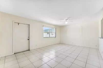 426 Flanders I, Delray Beach, FL 33484 - Photo 5