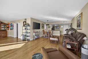 2400 Presidential Way, West Palm Beach, FL 33401 - Photo 15