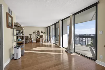 2400 Presidential Way #1606, West Palm Beach, FL 33401 - Photo 17