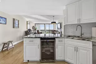 2400 Presidential Way, West Palm Beach, FL 33401 - Photo 7