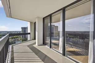 2400 Presidential Way, West Palm Beach, FL 33401 - Photo 35