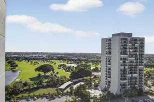 2400 Presidential Way, West Palm Beach, FL 33401 - Photo 5