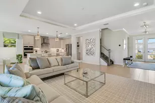 10958 SW Magenta Ln, Port Saint Lucie, FL 34987 - Photo 9