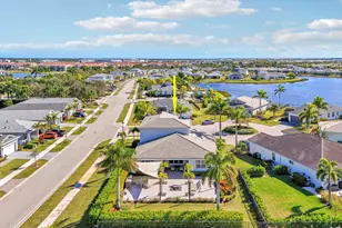 10958 SW Magenta Ln, Port Saint Lucie, FL 34987 - Photo 3