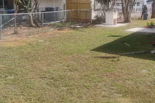 3425 Grace Ave, Palm Springs, FL 33461 - Photo 15