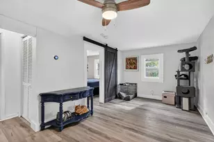 618 S Pine St, Lake Worth Beach, FL 33460 - Photo 3