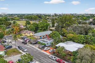 618 S Pine St, Lake Worth Beach, FL 33460 - Photo 19
