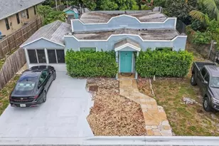 618 S Pine St, Lake Worth Beach, FL 33460 - Photo 1