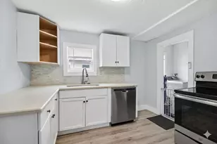 618 S Pine St, Lake Worth Beach, FL 33460 - Photo 11