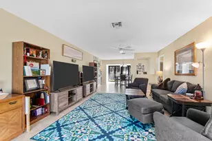 9760 Parkinsonia Tree Trail, Boynton Beach, FL 33436 - Photo 5