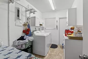 5507 McKinley St, Hollywood, FL 33021 - Photo 37