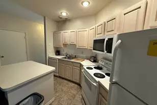 10071 Perfect Dr, Port Saint Lucie, FL 34986 - Photo 5