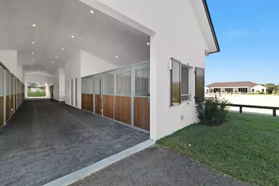 2889 Appaloosa Trail, Wellington, FL 33414 - Photo 51