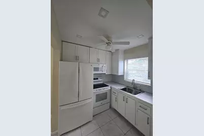 17 Cambridge A, West Palm Beach, FL 33417 - Photo 13