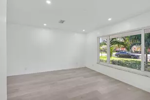 4005 NW 76th Ave, Coral Springs, FL 33065 - Photo 5