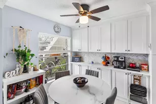 5620 Spindle Palm Ct, Delray Beach, FL 33484 - Photo 5