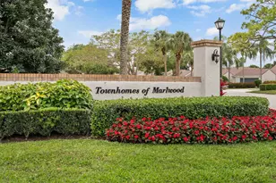 61 Edinburgh Dr, Palm Beach Gardens, FL 33418 - Photo 3