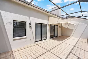 61 Edinburgh Dr, Palm Beach Gardens, FL 33418 - Photo 11