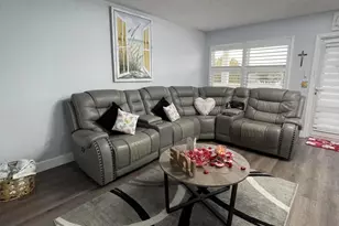 3021 Ellesmere B, Deerfield Beach, FL 33442 - Photo 3