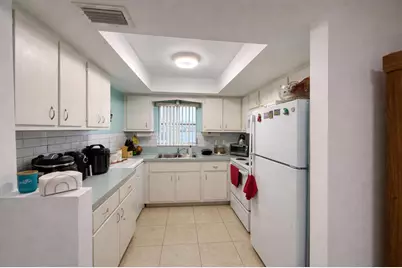 2947 Ashley Drive W #Apt A, Greenacres, FL 33415 - Photo 7