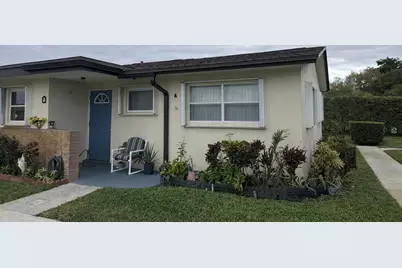 2947 Ashley Drive W #Apt A, Greenacres, FL 33415 - Photo 3