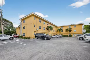 815 Middle River Dr, Fort Lauderdale, FL 33304 - Photo 37