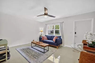 815 Middle River Drive #114, Fort Lauderdale, FL 33304 - Photo 11