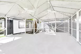 3210 Palm Dr, Delray Beach, FL 33483 - Photo 23