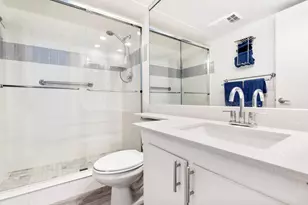 3900 Oaks Clubhouse Dr, Pompano Beach, FL 33069 - Photo 27