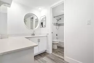 3900 Oaks Clubhouse Dr, Pompano Beach, FL 33069 - Photo 21