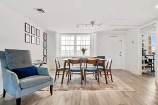 3900 Oaks Clubhouse Dr, Pompano Beach, FL 33069 - Photo 11