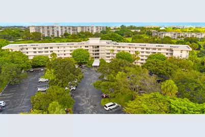 3900 Oaks Clubhouse Drive #503, Pompano Beach, FL 33069 - Photo 37