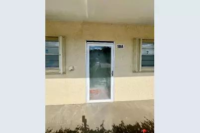 126 Sparrow Drive #19a, West Palm Beach, FL 33411 - Photo 3
