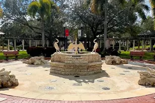 126 Sparrow Dr, Royal Palm Beach, FL 33411 - Photo 21