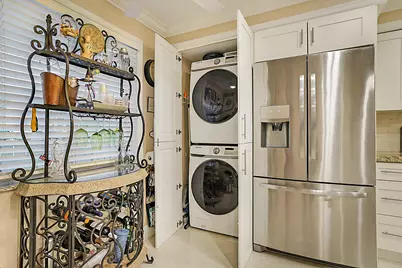 7286 Huntington Lane #204, Delray Beach, FL 33446 - Photo 5