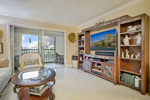 7286 Huntington Ln, Delray Beach, FL 33446 - Photo 9