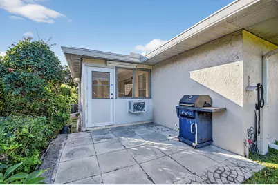 374 Bennington Lane, Lake Worth, FL 33467 - Photo 33