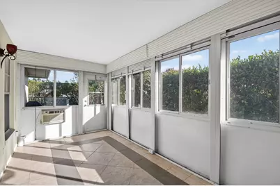 374 Bennington Lane, Lake Worth, FL 33467 - Photo 11