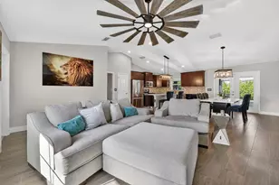 375 SW Alcan Dr, Port Saint Lucie, FL 34953 - Photo 7