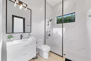 525 Whispering Pines Rd, Boynton Beach, FL 33435 - Photo 37