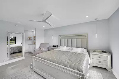12870 Briarlake Drive #201, Palm Beach Gardens, FL 33418 - Photo 17